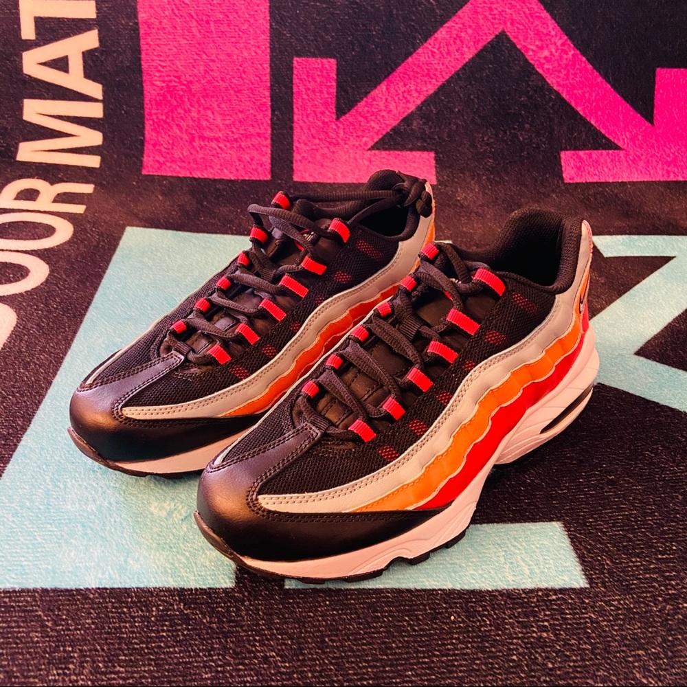NIKE AIRMAX 95’(GS) 6.5y/wmns 8